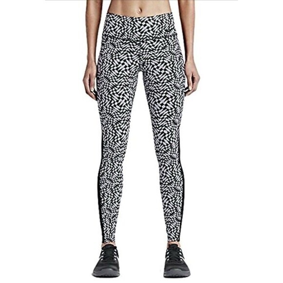 Nike Legendary Athletic Leggings M Black Gray Print Performance Workout Stretchy - Picture 1 of 16